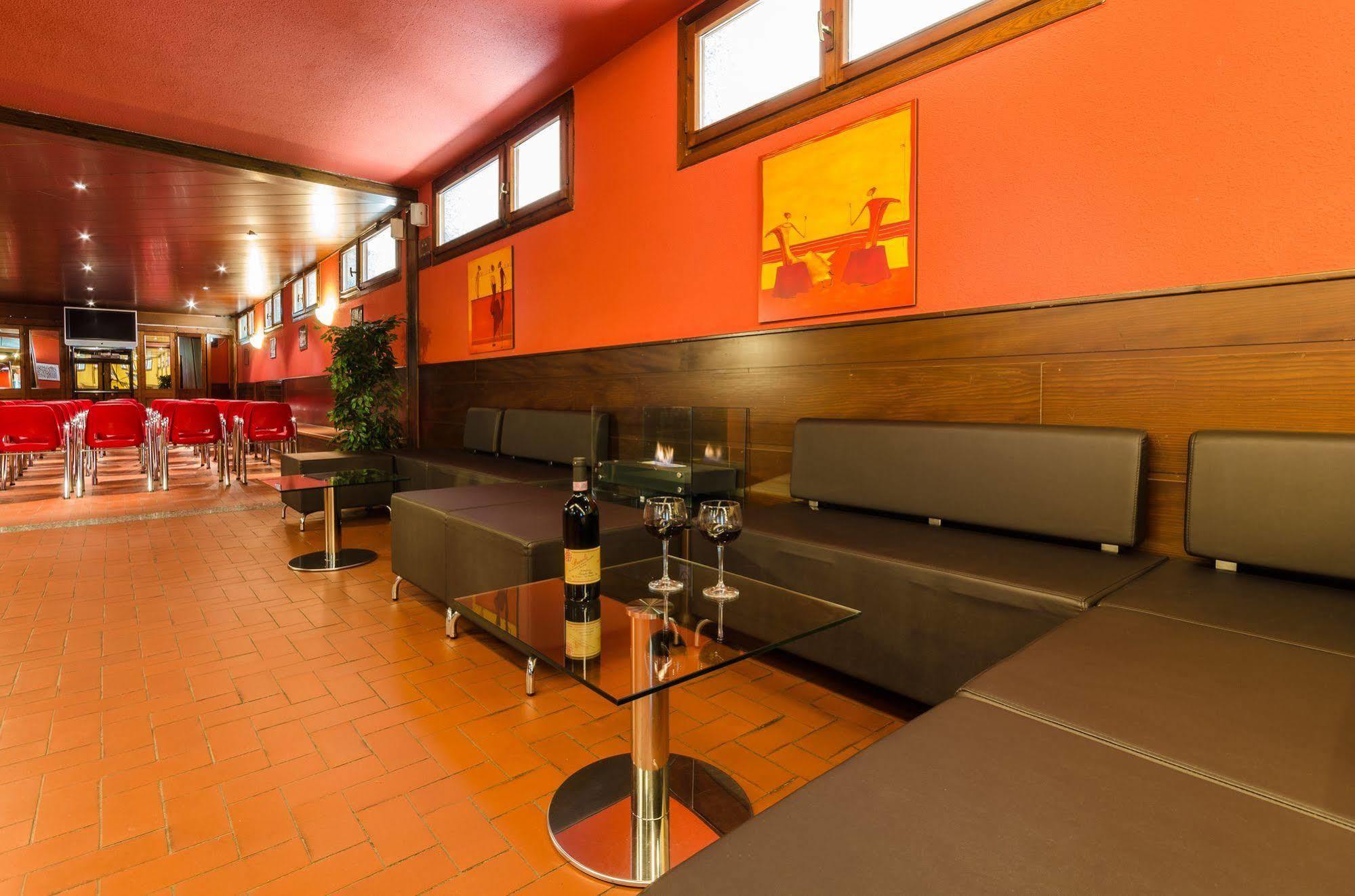 Palace 2 Residence Sestriere Exterior photo